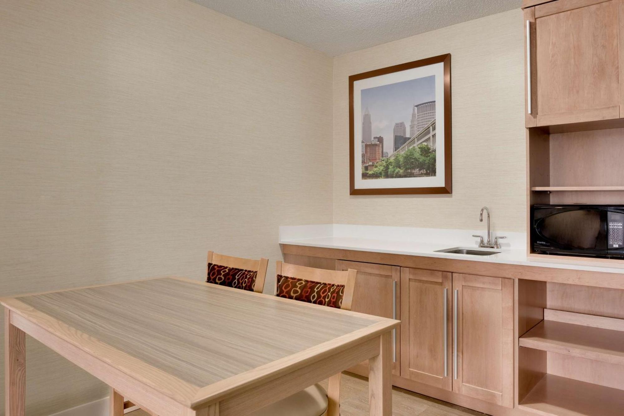 Hampton Inn&Suites Cleveland-Independence Exterior foto